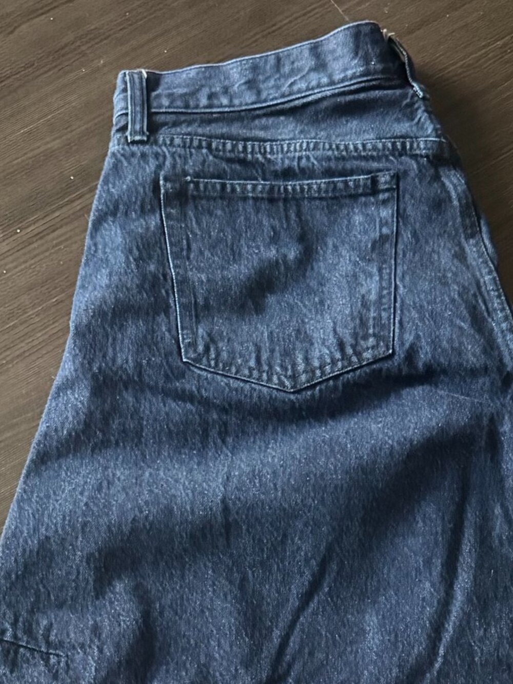 Abercrombie Barrel Jeans in dark wash